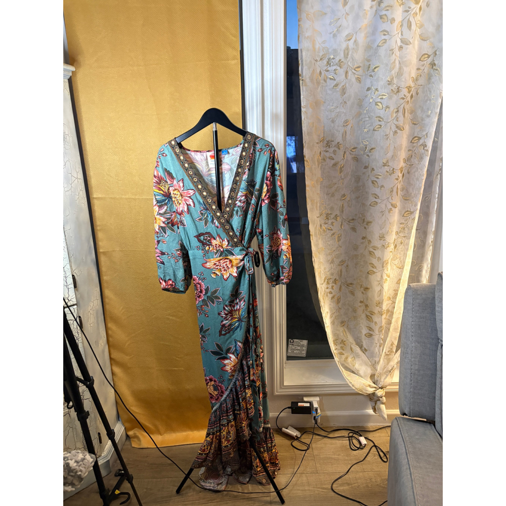Farm Rio for Anthropologie Women's Viera Floral Bohemian Wrap Dress Sz 1X - Picture 7 of 8